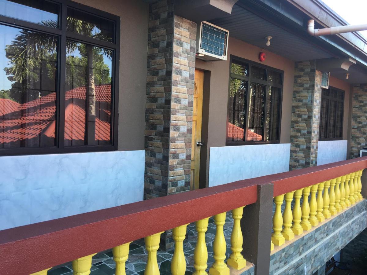 Casa Felipa Hotel Laoag Exterior foto