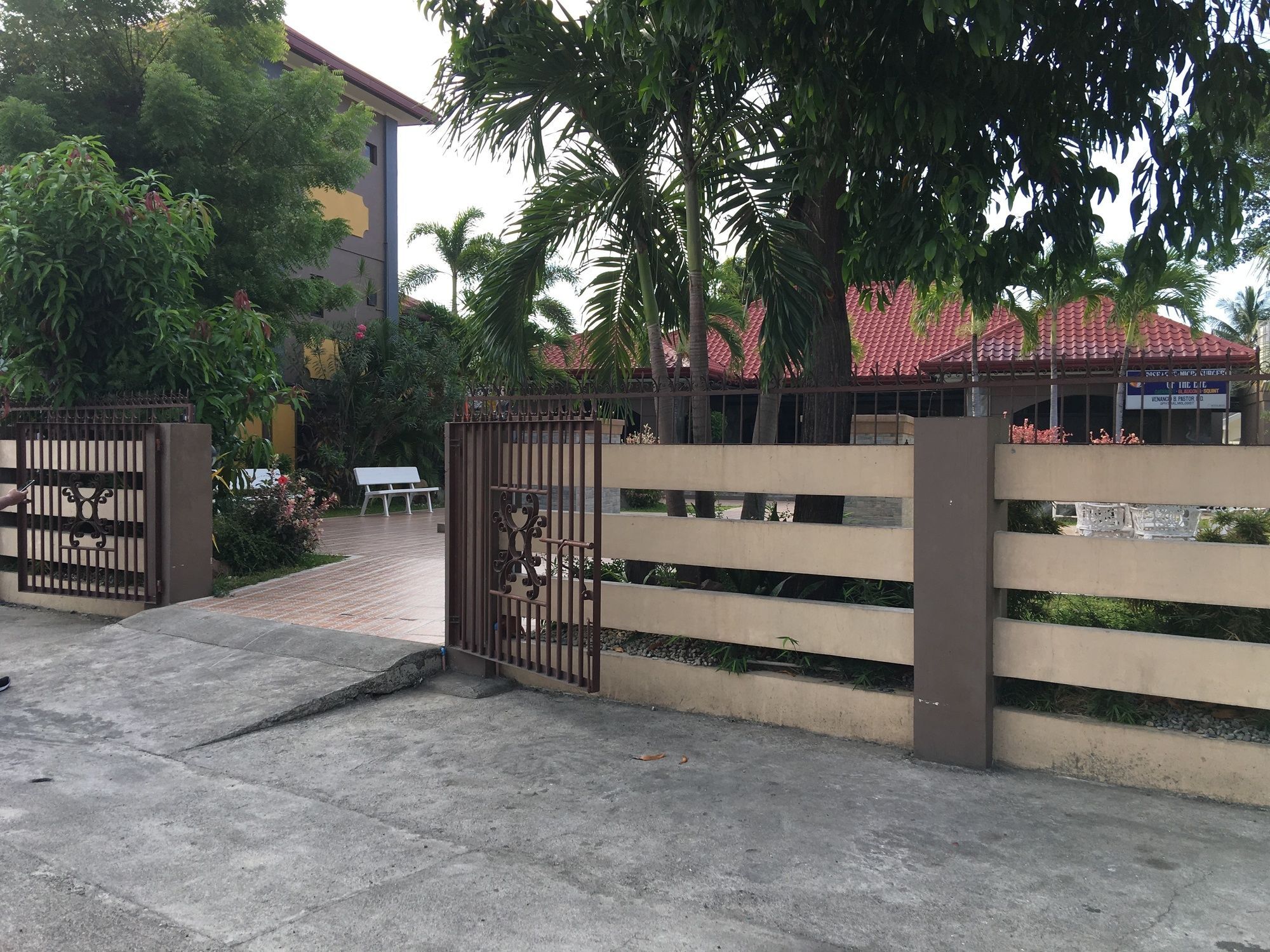 Casa Felipa Hotel Laoag Exterior foto
